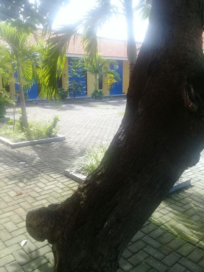 Hotel Kost Backpacker à Sidoarjo Extérieur photo