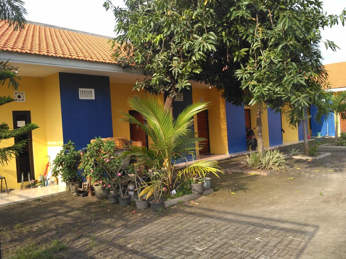 Hotel Kost Backpacker à Sidoarjo Extérieur photo